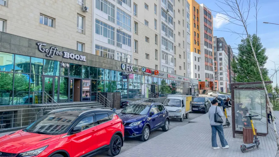 Кумисбекова 9А — двор, фото 1